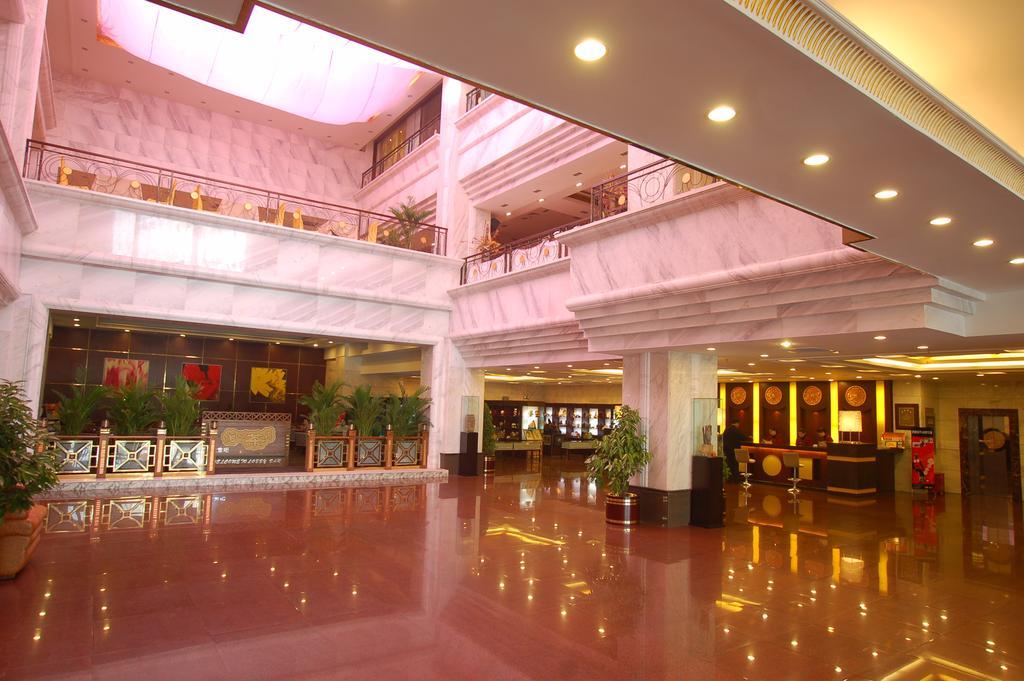 Luoyang Aviation Hotel Интериор снимка